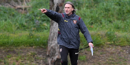 Salernitana, Nicola senza 9 giocatori nel primo allenamento settimanale