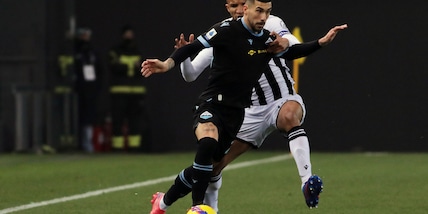 Lazio-Porto, biancocelesti alla bandierina