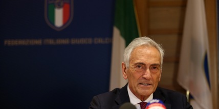 Figc, gare con 5 minuti di ritardo per solidarietà verso l'Ucraina