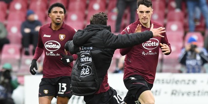 Salernitana-Bologna 1-1: Zortea replica ad Arnautovic