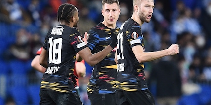 Bundesliga, Nkunku trascina il Lipsia. Pareggio per il Dortmund