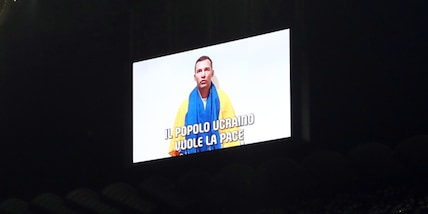 Ucraina, il messaggio di Shevchenko: "Fermiamo la guerra"