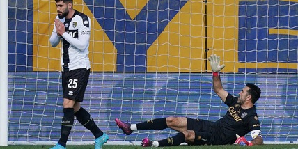 Il Parma di Buffon frena con la Reggina. Il Monza vince in 9 contro 11