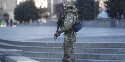 Guerra in Ucraina: fotogiornalista ferito e derubato da militari russi