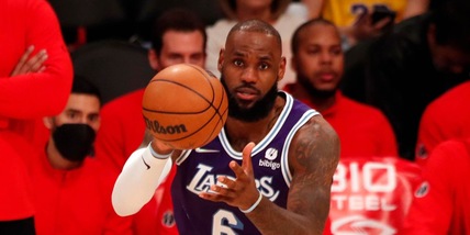 Nba, LeBron è inarrestabile: i Lakers stendono Washington 122-109
