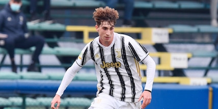 Youth League, Juve in semifinale: 2-0 al Liverpool con Miretti e Chibozo