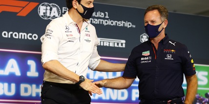 F1, nuovo regolamento: guerra Mercedes-Red Bull. Dove sarà la Ferrari?