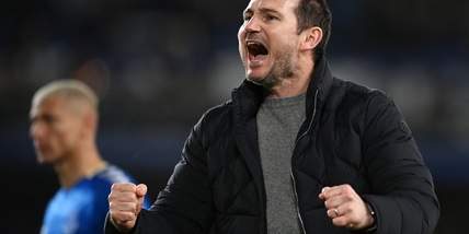 Everton, Lampard incontenibile: si rompe la mano durante l'esultanza