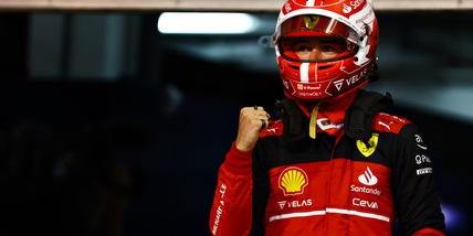 F1, Gp Bahrain: Leclerc precede Verstappen e va in pole. Sainz 3°