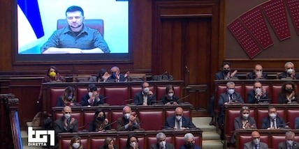 Guerra in Ucraina: il discorso di Zelensky al Parlamento italiano