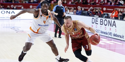 Eurocup, fa festa la Reyer. Trento ko in trasferta: vince l'Amburgo 90-69