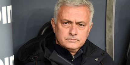 Roma, Mourinho: "Bravi a restare con i piedi per terra dopo il derby"