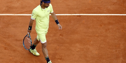 Montecarlo, Fognini eliminato: Tsitsipas vola agli ottavi