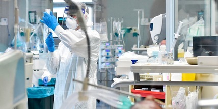 Covid in Italia: scende l'indice Rt, terapie intensive giù al 4.2%