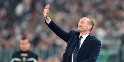 Allegri: "Resto alla Juve altri tre anni. Vlahovic? Mi fate ridere..."