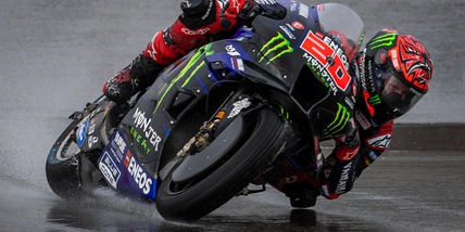 MotoGp, Gp Portogallo: Quartararo comanda il warm-up, dodicesimo Bagnaia