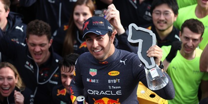 F1, Perez: "Avvio di stagione difficile, bello vedere tutti sorridere"