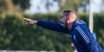 Cagliari, il nuovo allenatore è Agostini: ora è ufficiale