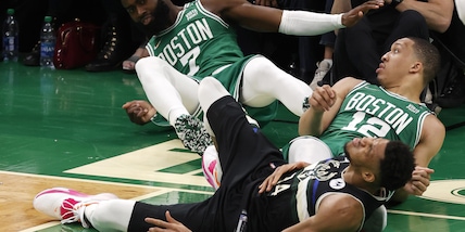 Playoff Nba: incredibile Morant, Memphis raggiunge Golden State