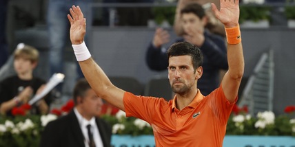 Madrid, forfait Murray: Djokovic ai quarti. Avanti anche Nadal