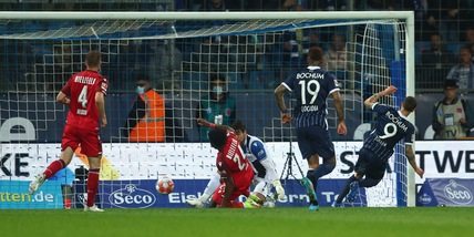 Un autogol condanna l'Arminia Bielefeld: retrocessione a un passo