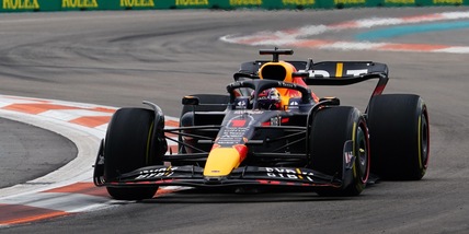 F1, Verstappen: "Gran Premio incredibile, sono contento della vittoria"