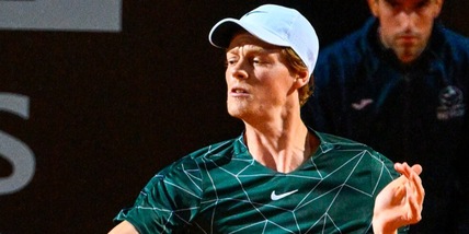 Internazionali d'Italia, Sinner vola ai sedicesimi dove sfiderà Fognini