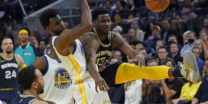 Playoff Nba: Bucks corsari a Boston. Trionfo Grizzlies