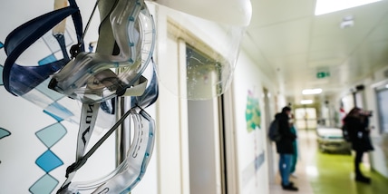 Covid in Italia: la curva dei ricoveri è in discesa