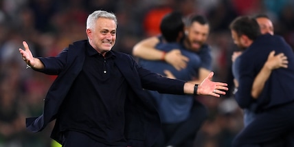 Mourinho, lacrime di gioia: "Roma che emozione, voglio restare a lungo"