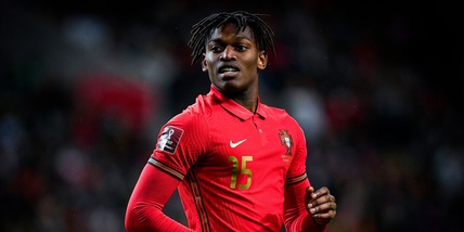 Sport: "Il Real Madrid insiste per avere Leao dal Milan"