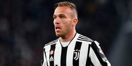 Juve, l'agente di Arthur incontra Cherubini