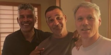 Milan, Van Basten scatena la nostalgia dei tifosi: foto con Gullit e Rijkaard