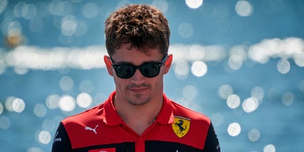 F1: Leclerc penalizzato di dieci posizioni in griglia per la sostituzione della centralina