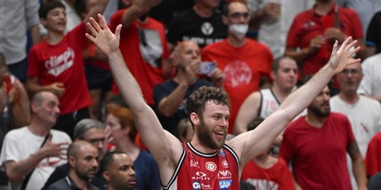 Basket: Dopo lo scudetto, l'Armani futura è già fatta. E con Poeta assistente