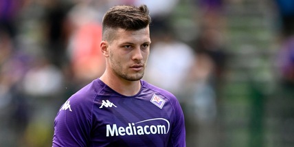 Fiorentina, Jovic si presenta: "Sono qui grazie a Vlahovic"