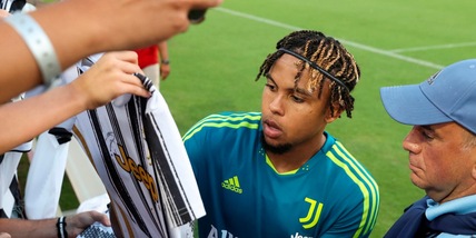 Juventus-Real Madrid: McKennie non c'è, spalla lussata Juventus-Real Madrid: McKennie non c'è, spalla lussata