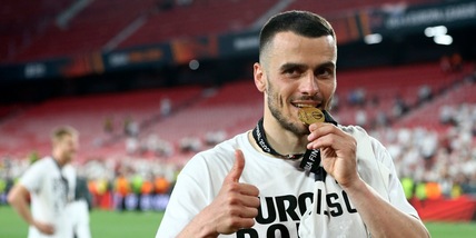 Juve, l'affondo su Kostic. E sulla punta... Le richieste di Allegri