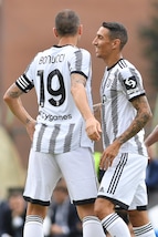 Juve, a Villar nel segno di Locatelli e Bonucci