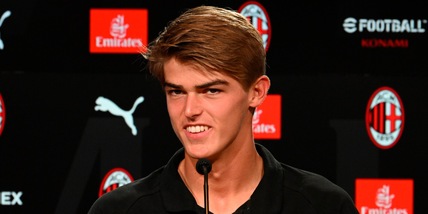 Milan, De Ketelaere si presenta: "Nuovo Kakà? Spero di vincere come lui"