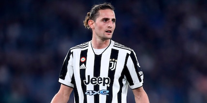 Telegraph: "Lo United vuole chiudere per Rabiot. Murtough in Francia"