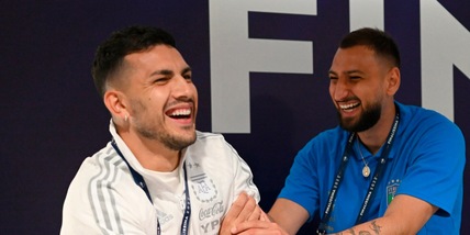 Paredes alla Juventus, lo paga Rabiot. Quei messaggi con Di Maria...