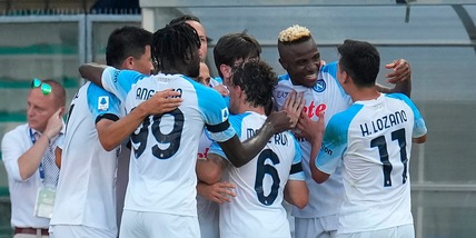 Verona-Napoli 2-5: debutto show per Spalletti, Kvaratskhelia protagonista