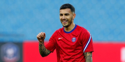 Paredes, patto con la Juve. Depay a oltranza, Arnautovic il piano B