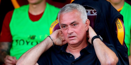 L'allarme di Mourinho: "Ora servono un attaccante e un centrocampista"