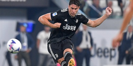 Fiorentina-Juve: Vlahovic e la punizione divina tra Joya, Allegri e il “club”