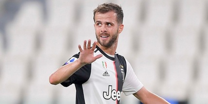 Pjanic: "Juve molto criticata, ma a volte si esagera. Allegri e Sarri top"