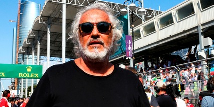 F1, Briatore: "Spero la Ferrari vinca. Leclerc-Verstappen duello fantastico"