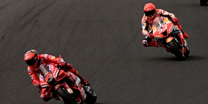 MotoGp, Marquez ammette: "Ho scelto di seguire la scia di Bagnaia"