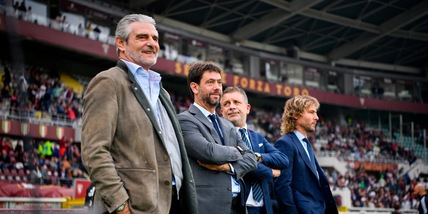 Juve: Agnelli, Arrivabene, Nedved e Cherubini a bordo campo prima del derby